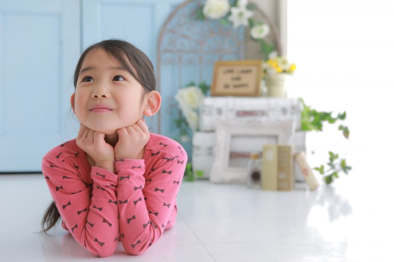 女の子